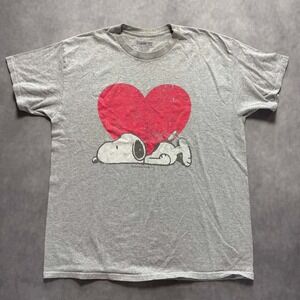 Peanuts Snoopy Heart Graphic T-Shirt Mens Large Gray Distressed Short Sleeve Tee